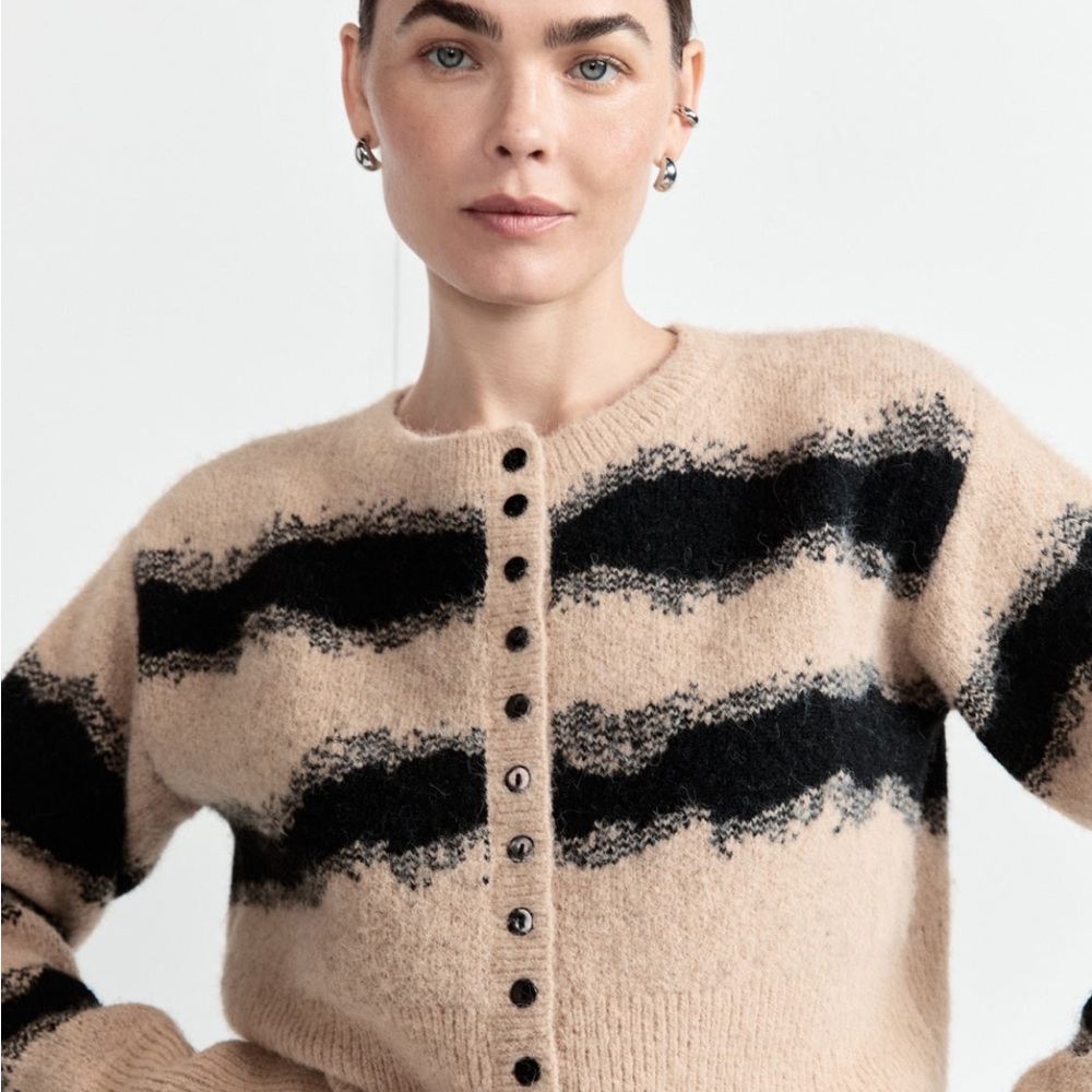 Elegant Black and Tan Women's Cardigan